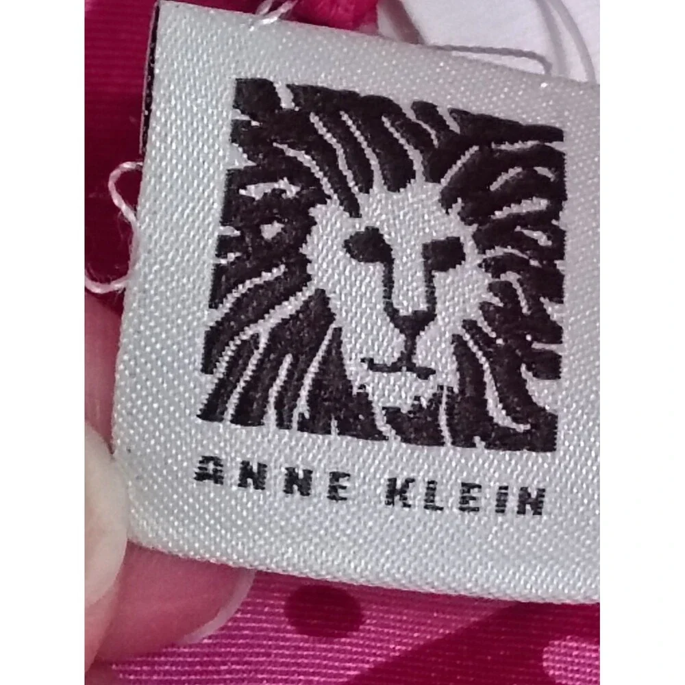 NWT Anne Klein 100% Silk Polka Dot Lion Scarf Breast Cancer Awareness
